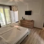 Apartman Mediterran With Pool