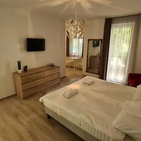 Apartment Mediterran With Pool